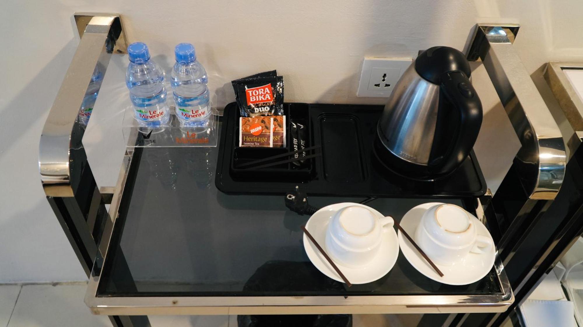 Verse Hotel Cirebon Zewnętrze zdjęcie