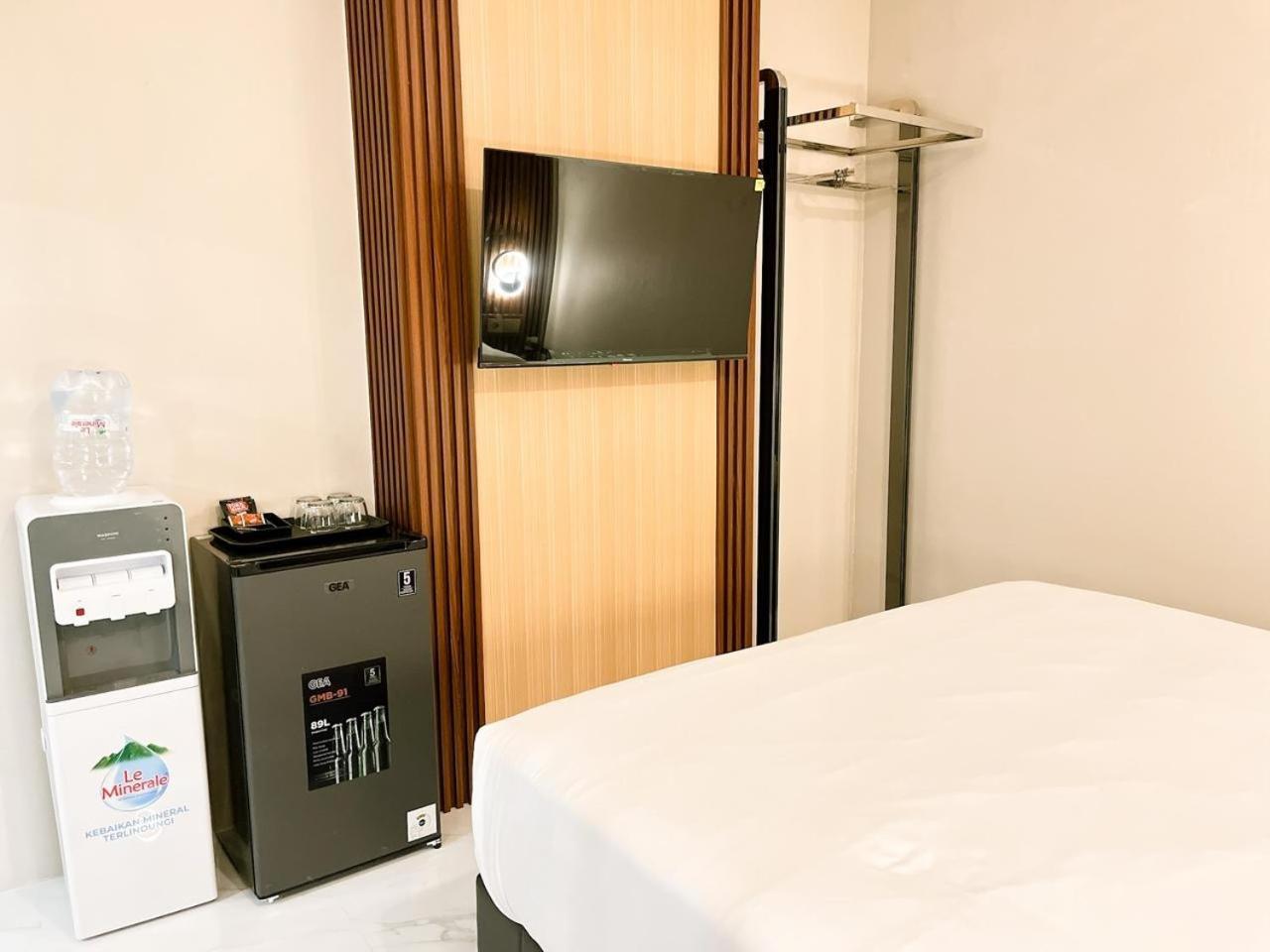 Verse Hotel Cirebon Zewnętrze zdjęcie