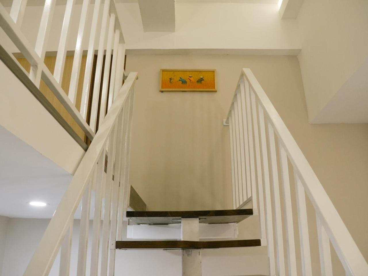 Verse Hotel Cirebon Zewnętrze zdjęcie