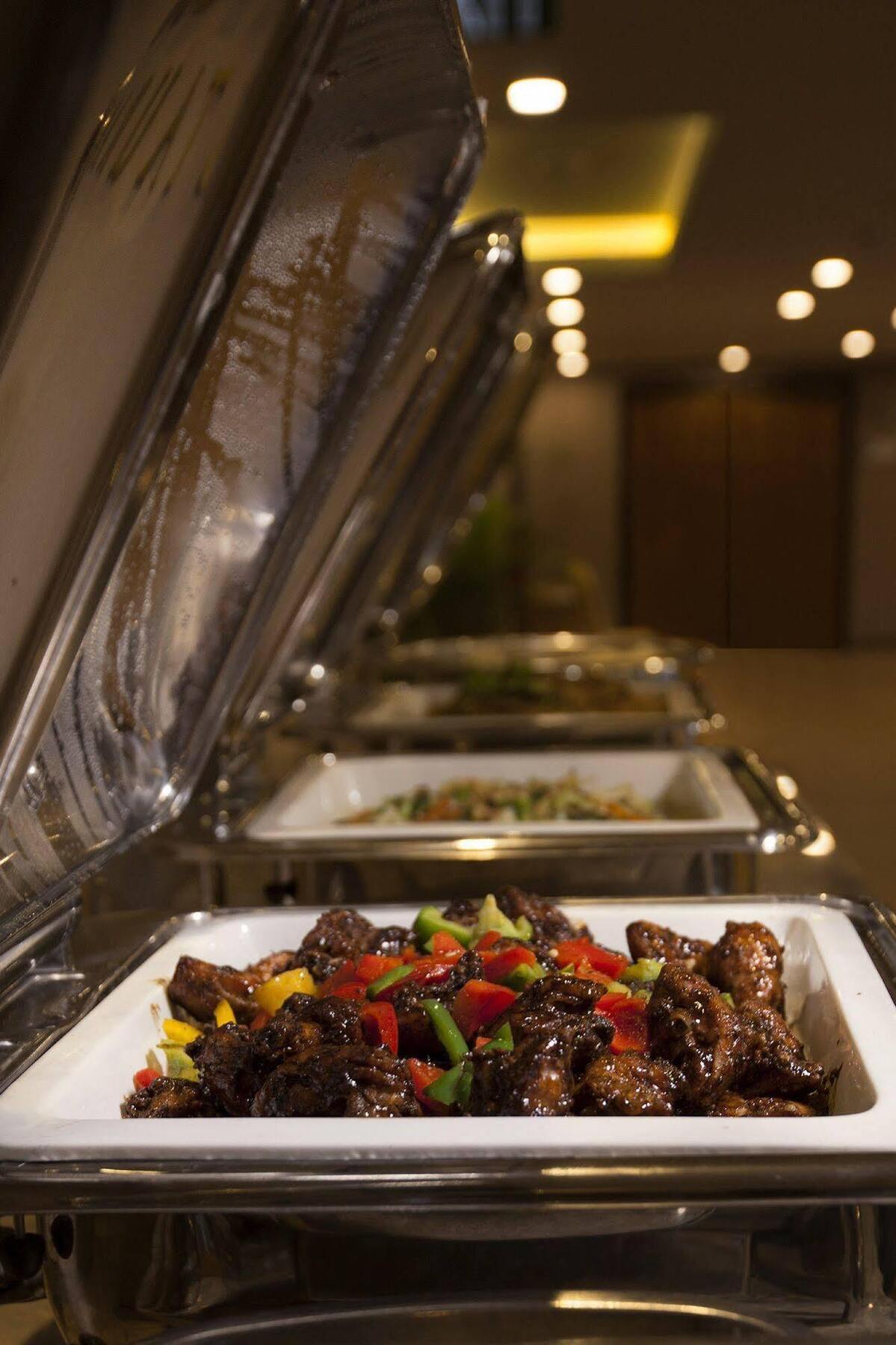 Verse Hotel Cirebon Zewnętrze zdjęcie